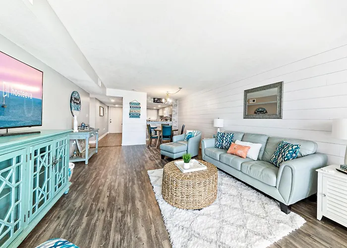 Edgewater West Apartment *